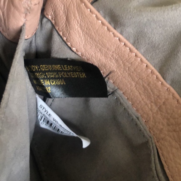 Vince Camuto Leather Crossbady bag - Picture 10 of 10